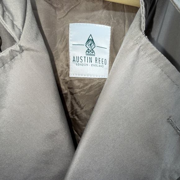 Vintage Austin Reed Trenchcoat Removeable Lining 42 L Beige‎ Regent Street Read - Picture 3 of 13